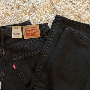 Black Levi Strauss Jeans.. never worn with tags. 94’ Baggy Straight style